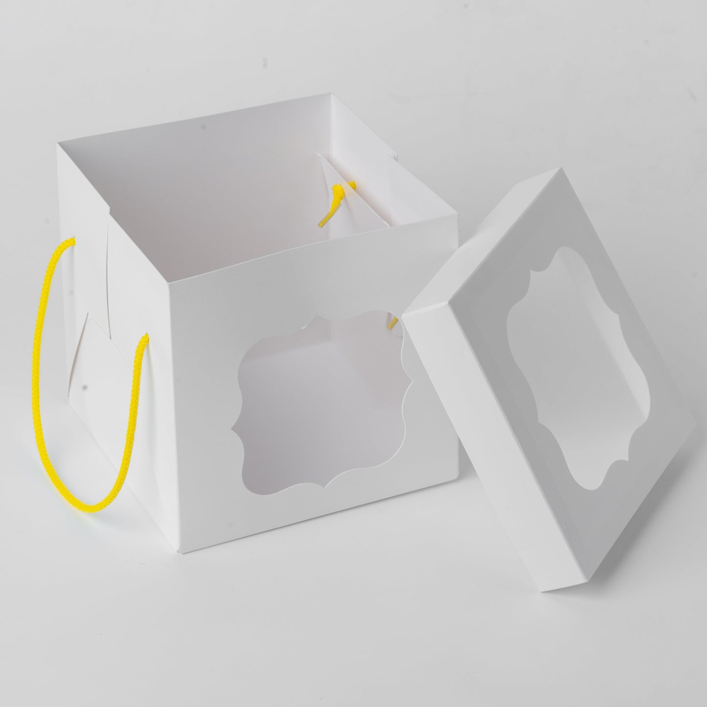 Windowed White Cake Box 17 x 17 x 17 cm with Handles