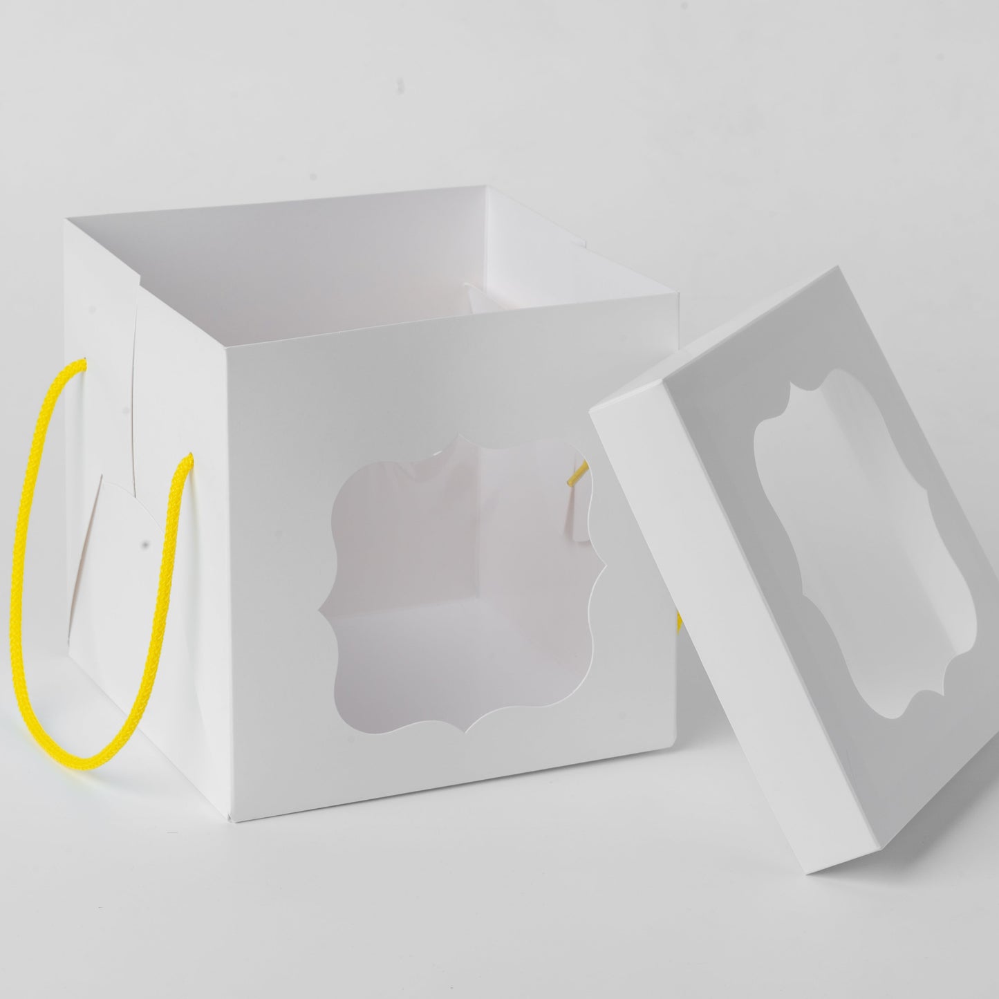 Windowed White Cake Box 17 x 17 x 17 cm with Handles