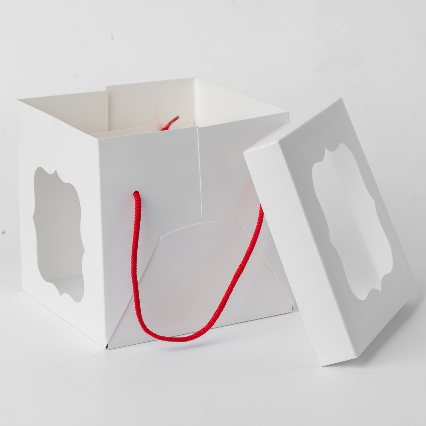 Windowed White Cake Box 17 x 17 x 17 cm with Handles