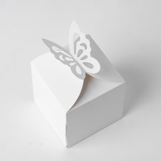 White Single cake box with Butterfly Closure, CD85S10