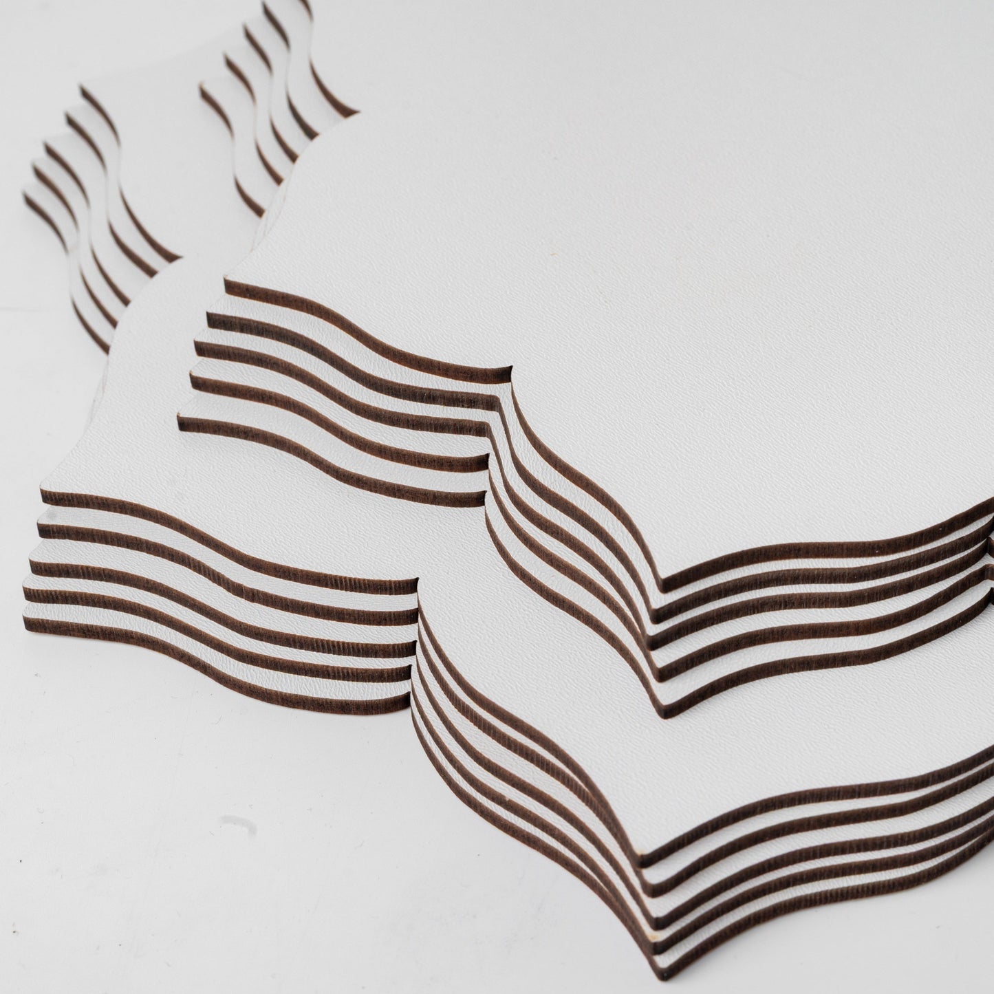 Lily Plain Wooden Boards, set of 5 pcs