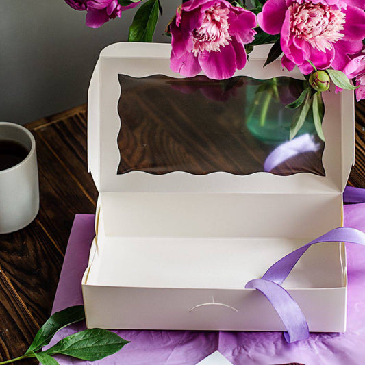 Windowed white cake boxes, plain 14 x 25 x 6 cm
