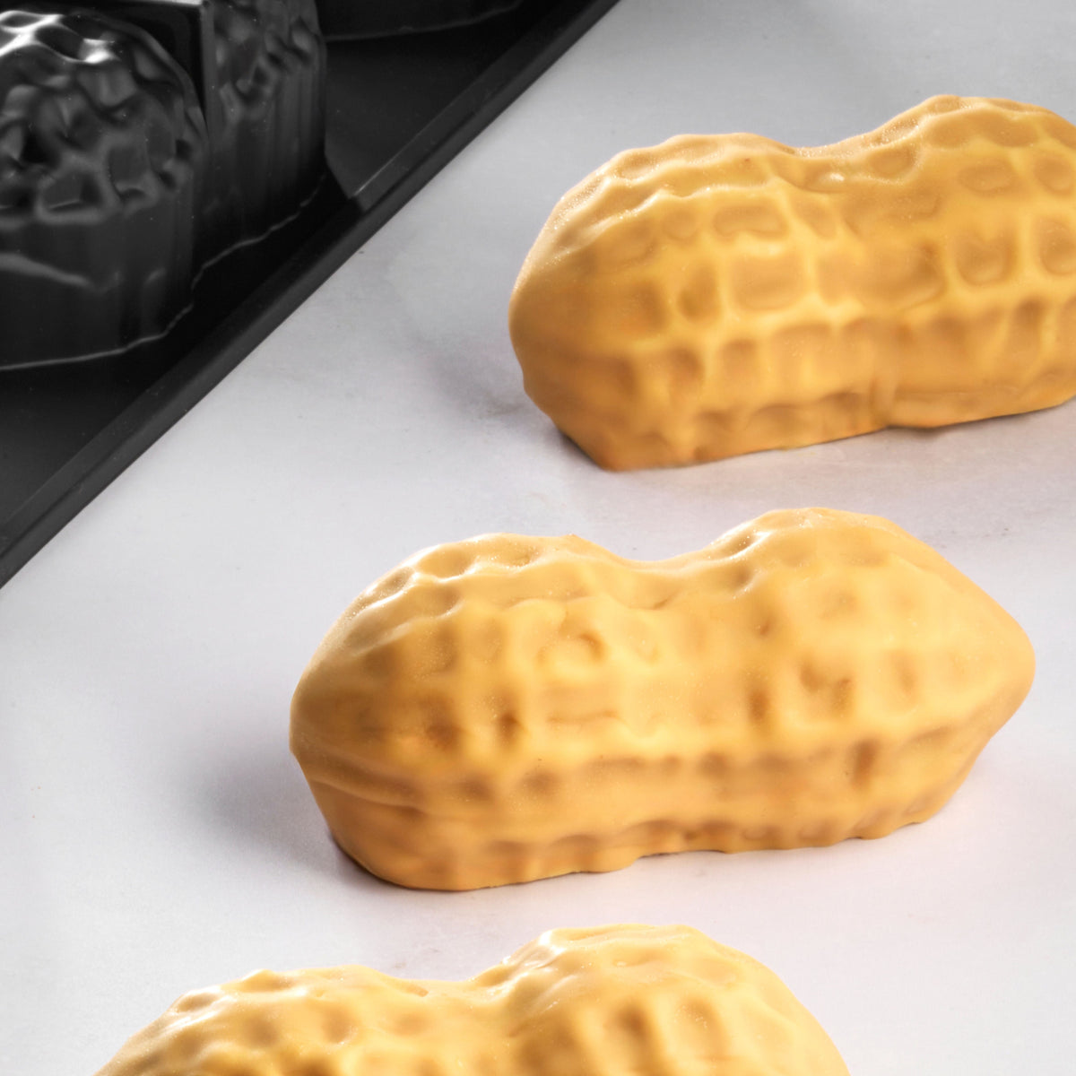 Pavoni Peanut silicone mould PX43132 by Fabrizio Fiorani